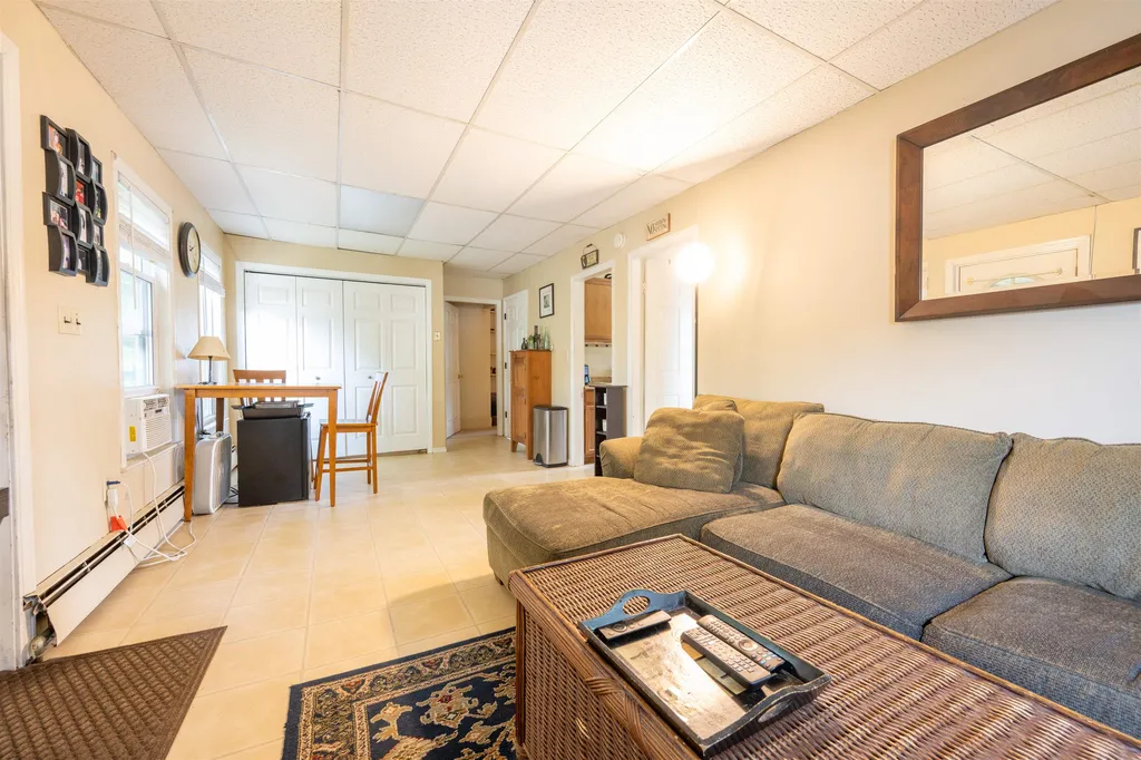 15 Jefferson Street Derry NH 03038