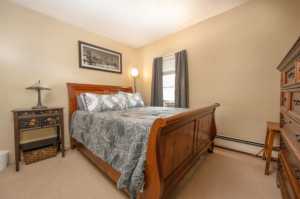 15 Jefferson Street Derry NH 03038
