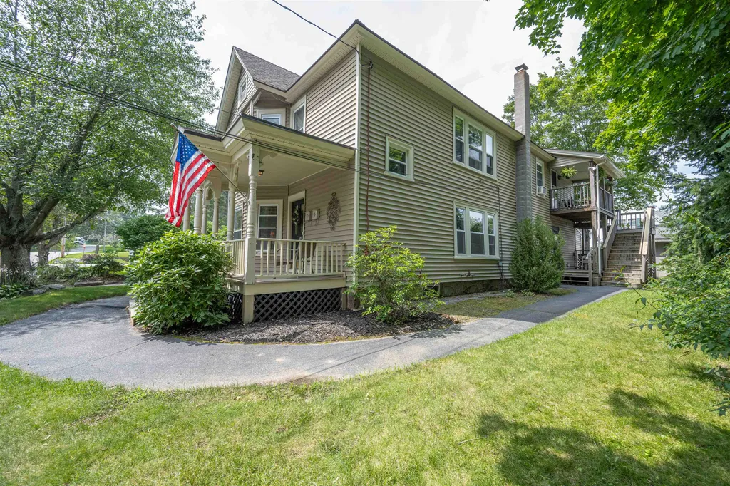 15 Jefferson Street Derry NH 03038