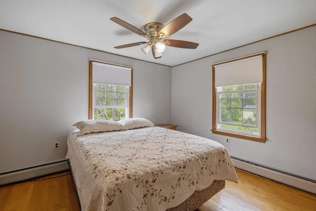 51 Woodrow Avenue Franklin NH 03235