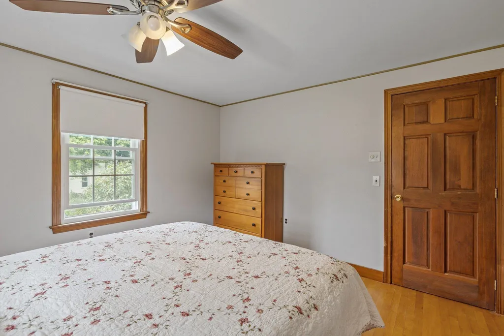 51 Woodrow Avenue Franklin NH 03235