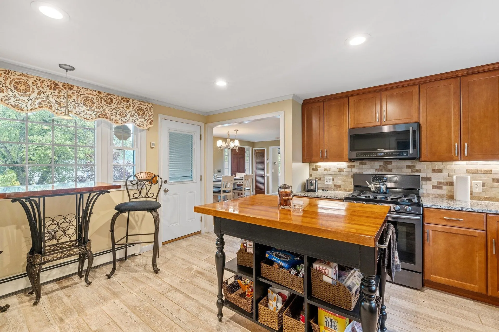 51 Woodrow Avenue Franklin NH 03235