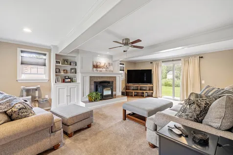51 Woodrow Avenue Franklin NH 03235
