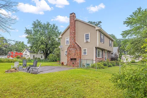 51 Woodrow Avenue Franklin NH 03235