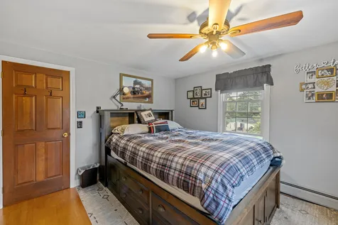 51 Woodrow Avenue Franklin NH 03235
