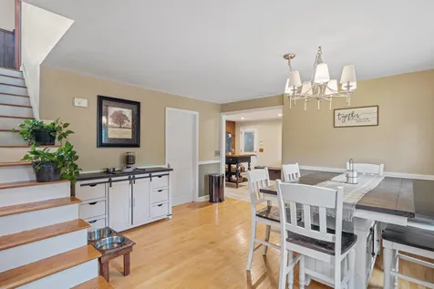 51 Woodrow Avenue Franklin NH 03235