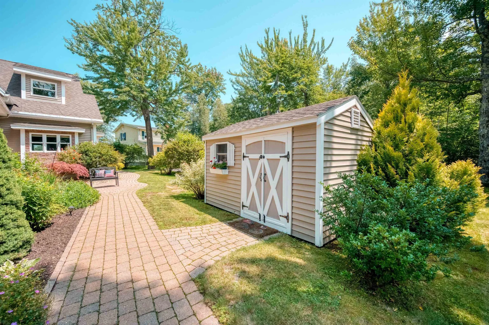 9 Davis Road Gilford NH 03249