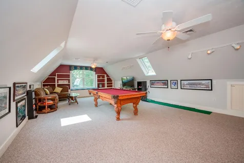 9 Davis Road Gilford NH 03249