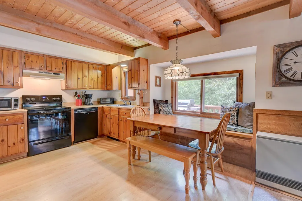 38 Crawford Hills Road Bartlett NH 03812
