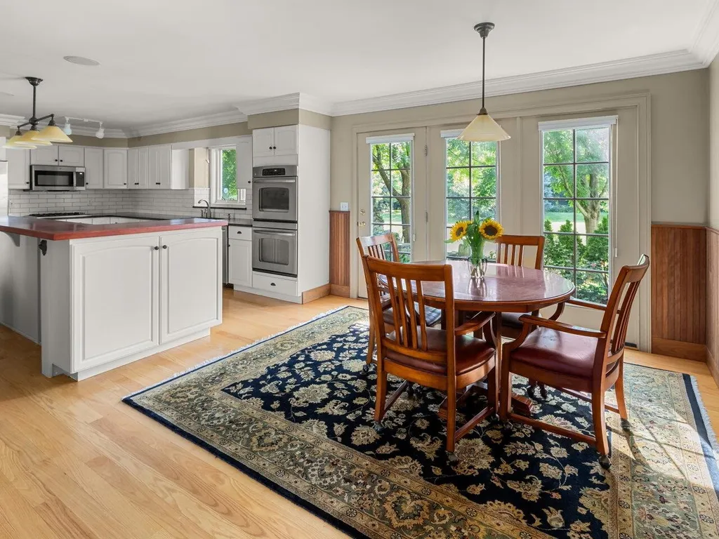 798 Ridgefield Road Shelburne VT 05482