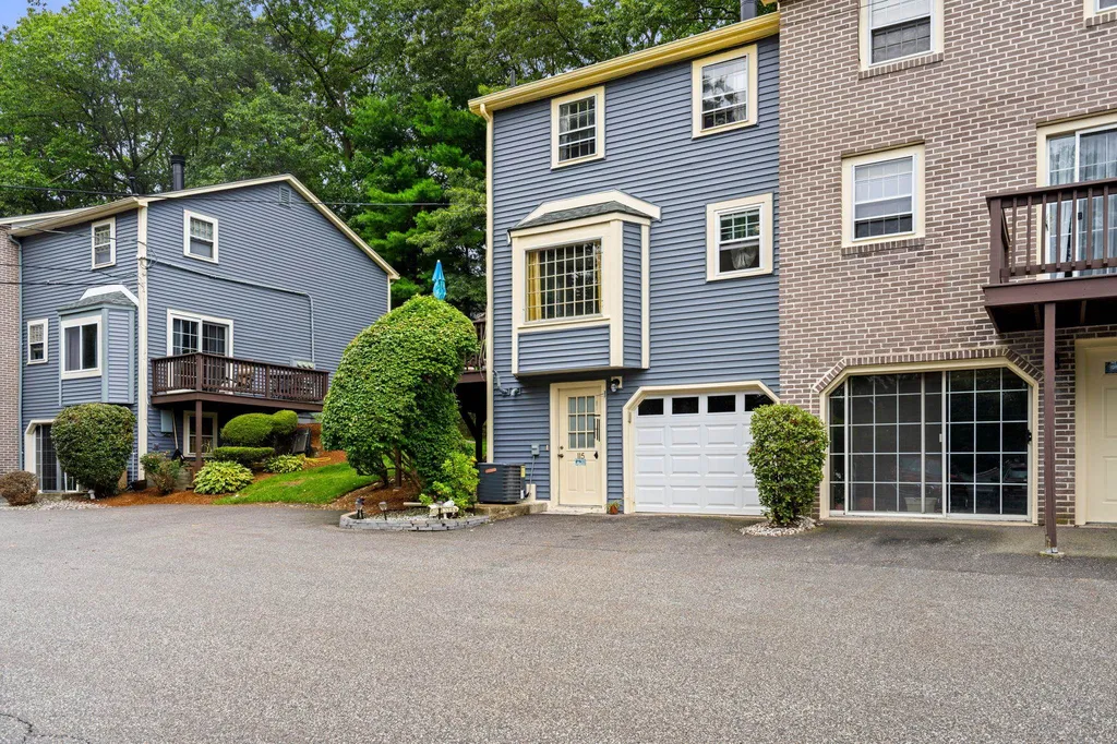 115 Cannongate Iii Road Nashua NH 03063