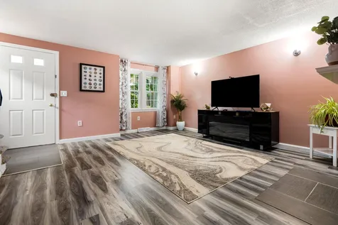 115 Cannongate Iii Road Nashua NH 03063