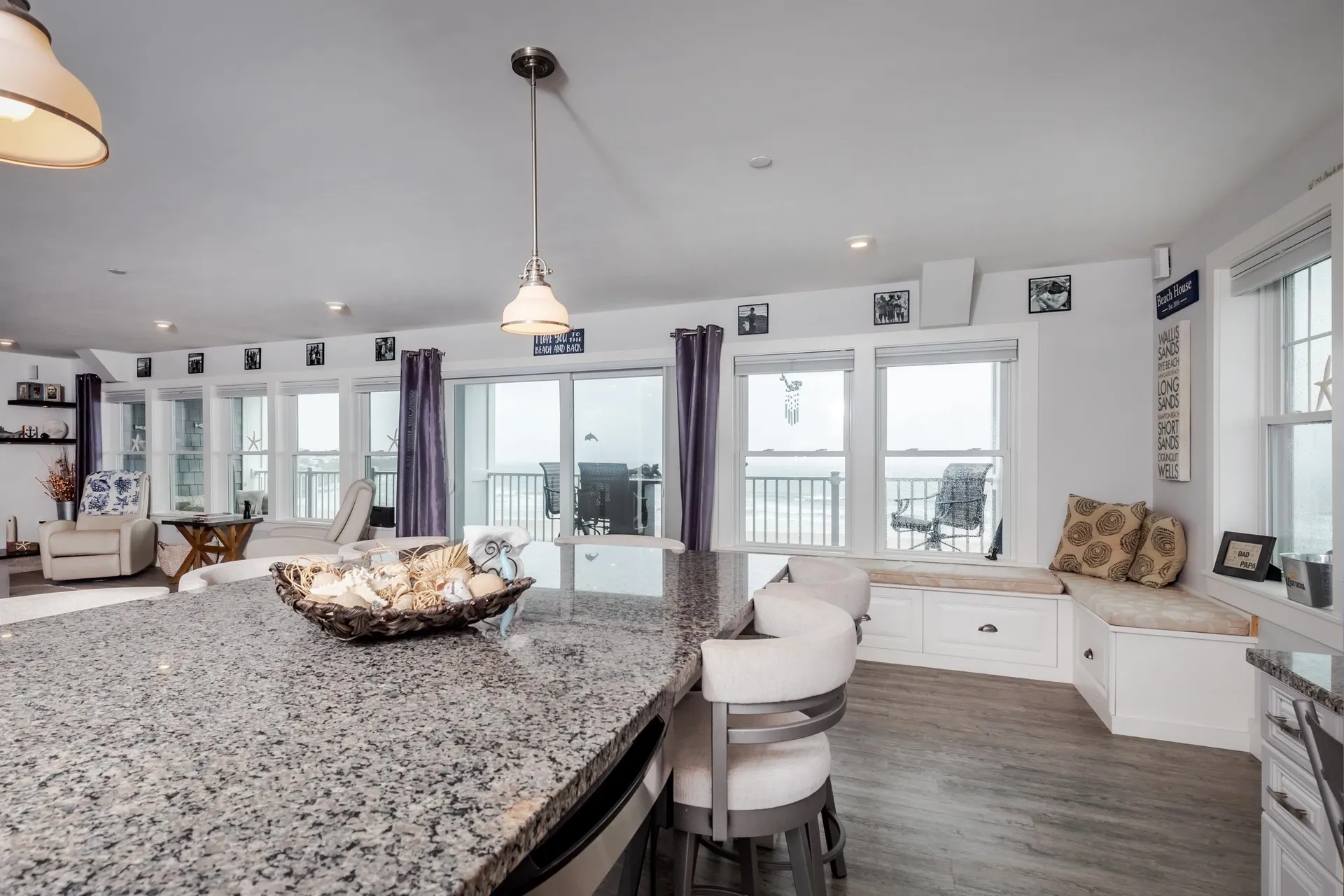 377 Ocean Boulevard Hampton NH 03842
