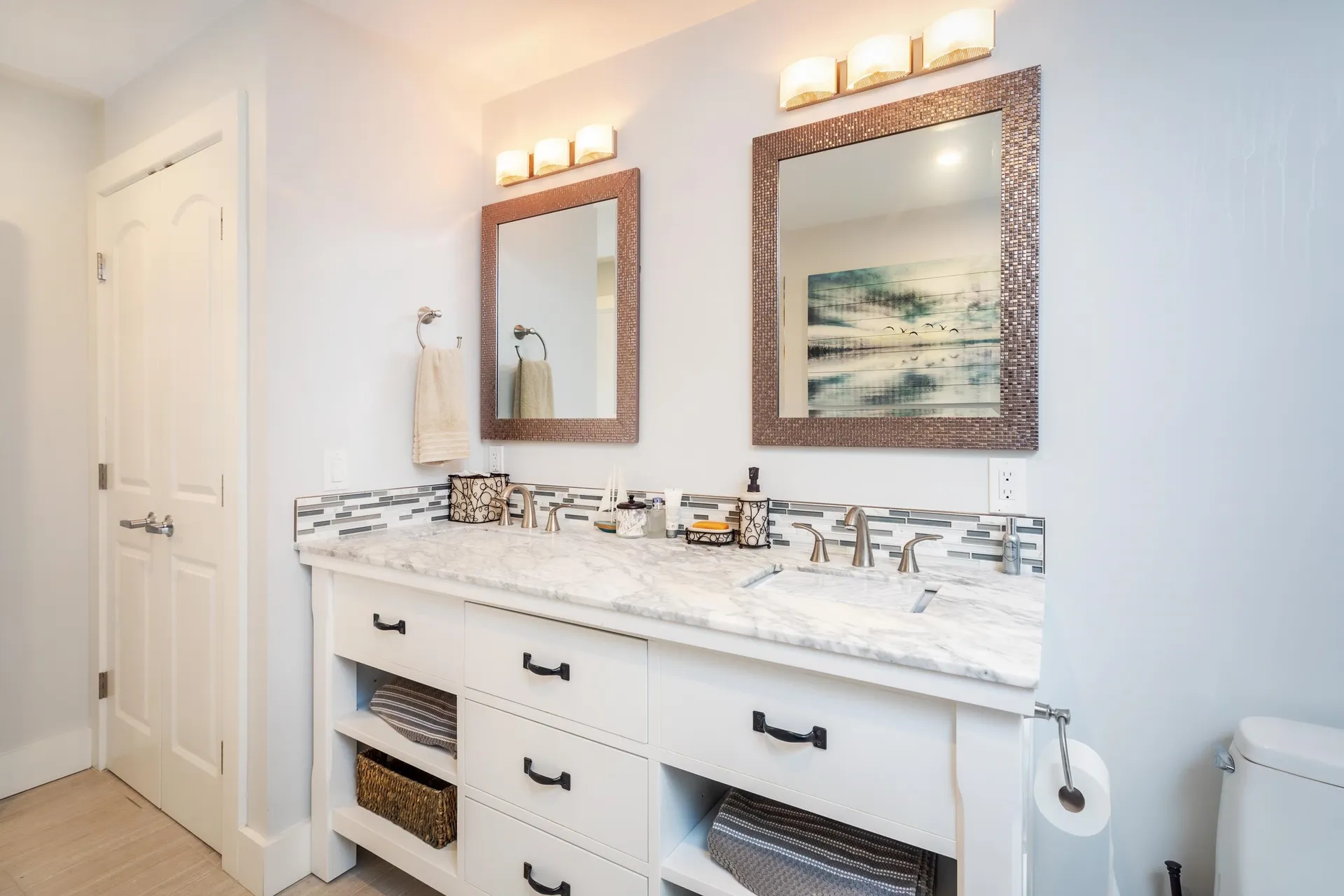 377 Ocean Boulevard Hampton NH 03842