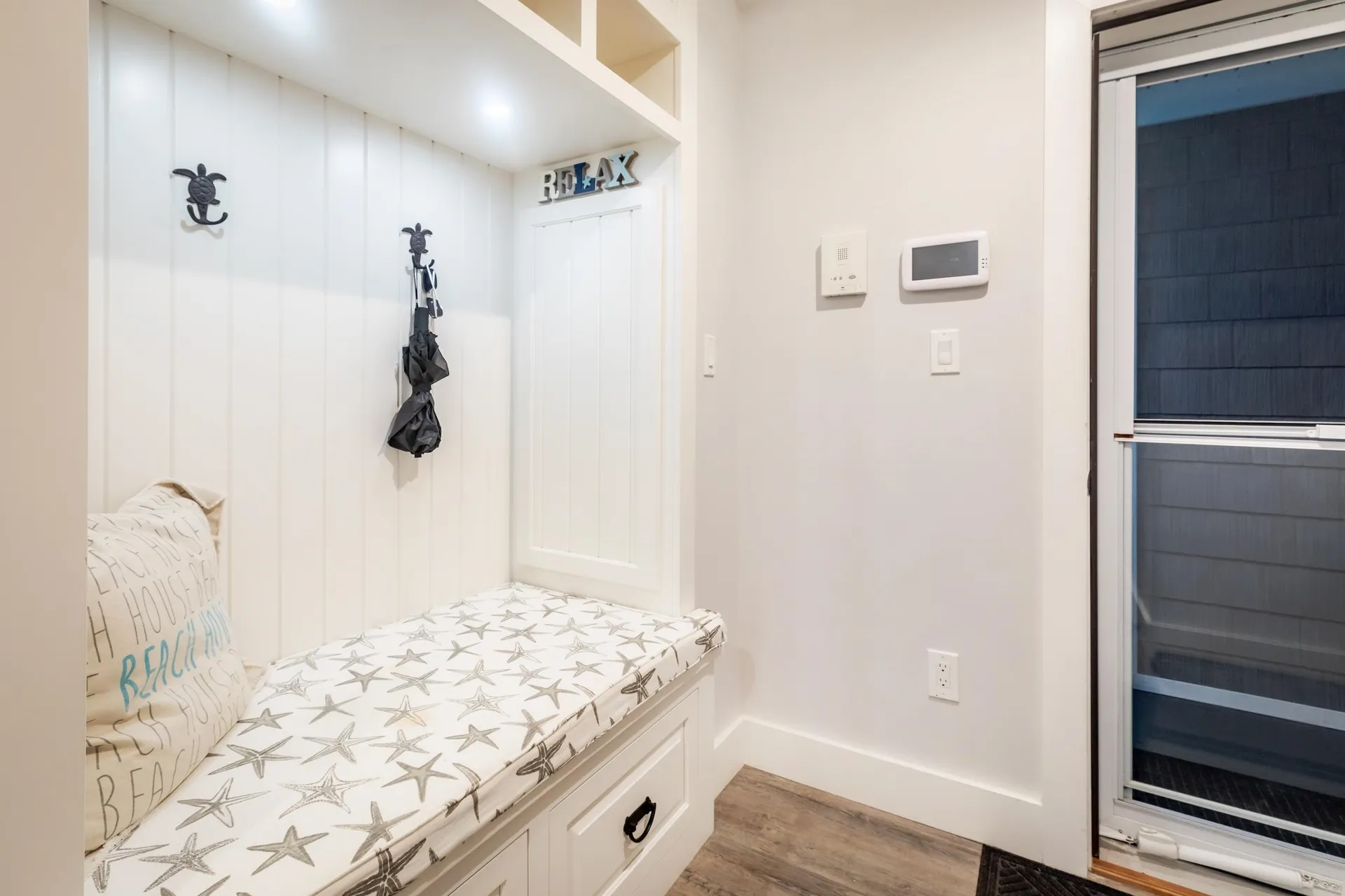 377 Ocean Boulevard Hampton NH 03842