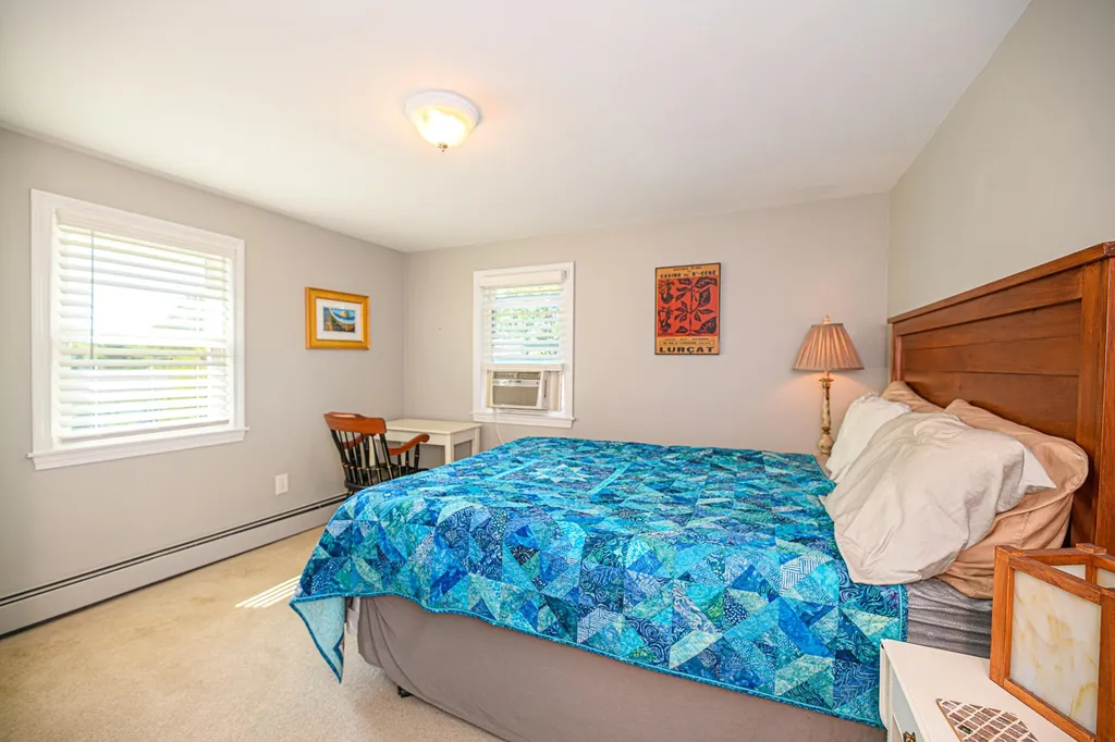 55 South Road North Hampton NH 03862