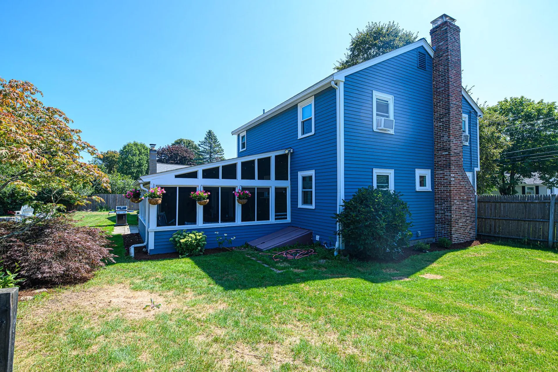 55 South Road North Hampton NH 03862