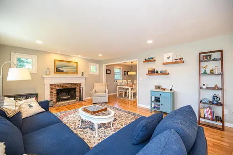 55 South Road North Hampton NH 03862