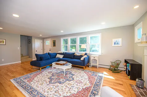 55 South Road North Hampton NH 03862