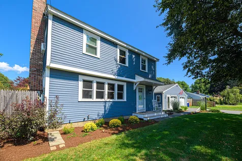 55 South Road North Hampton NH 03862