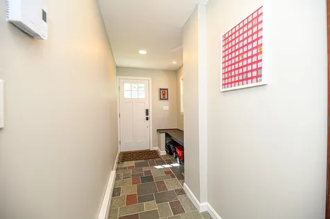 55 South Road North Hampton NH 03862