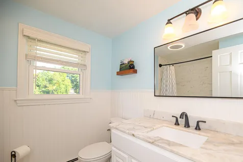 55 South Road North Hampton NH 03862