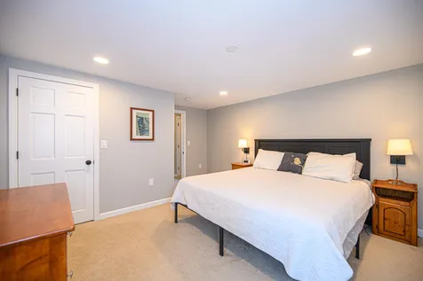 55 South Road North Hampton NH 03862