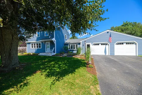 55 South Road North Hampton NH 03862