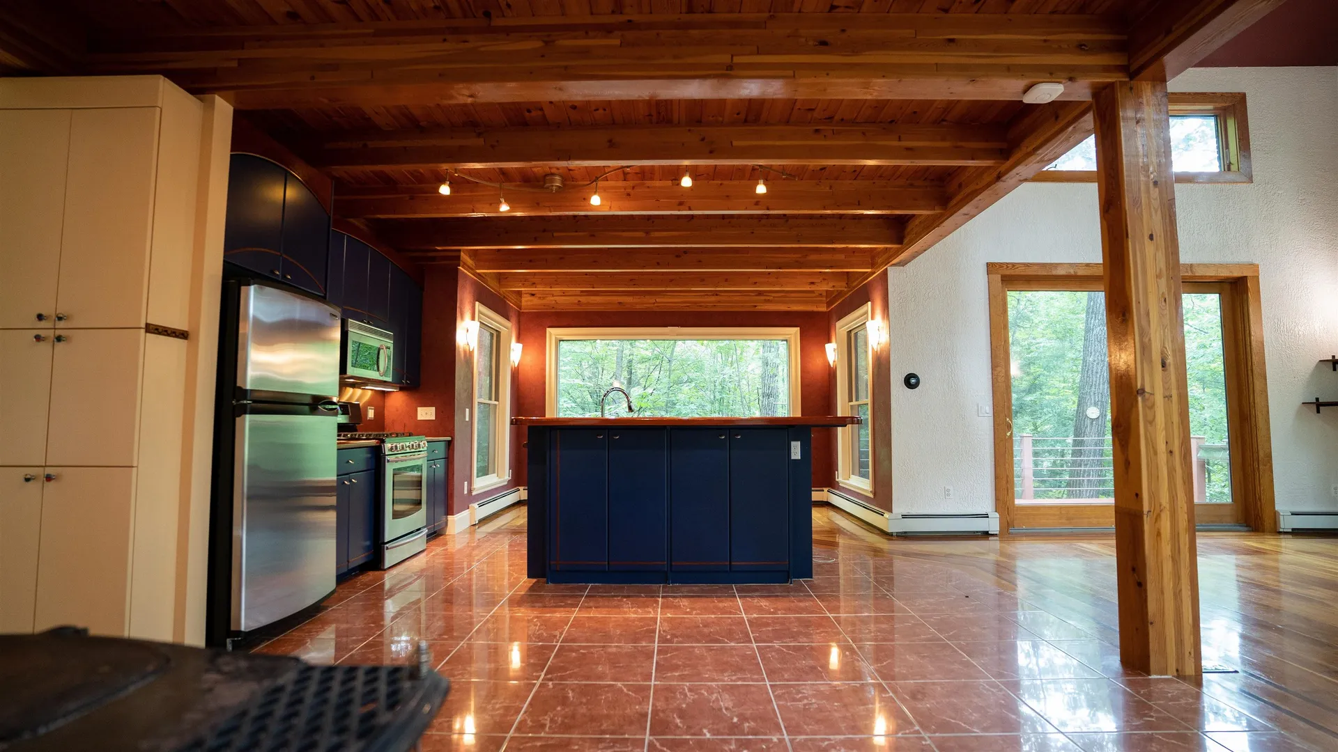 1044 Plain Road Hinsdale NH 03451