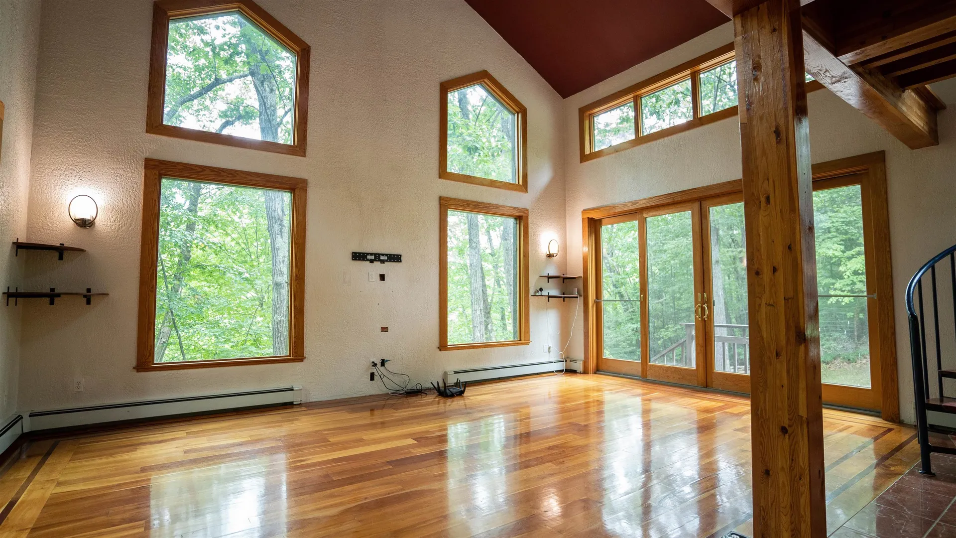 1044 Plain Road Hinsdale NH 03451