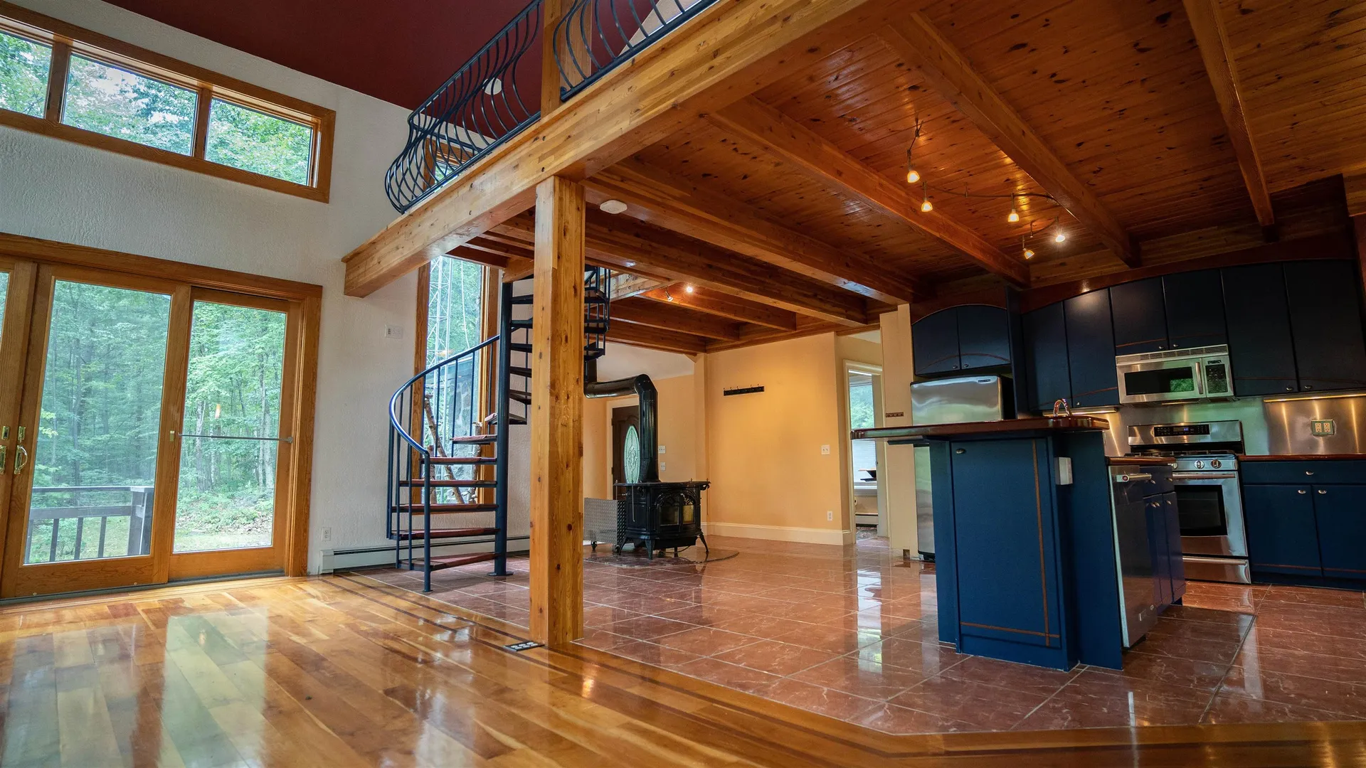 1044 Plain Road Hinsdale NH 03451