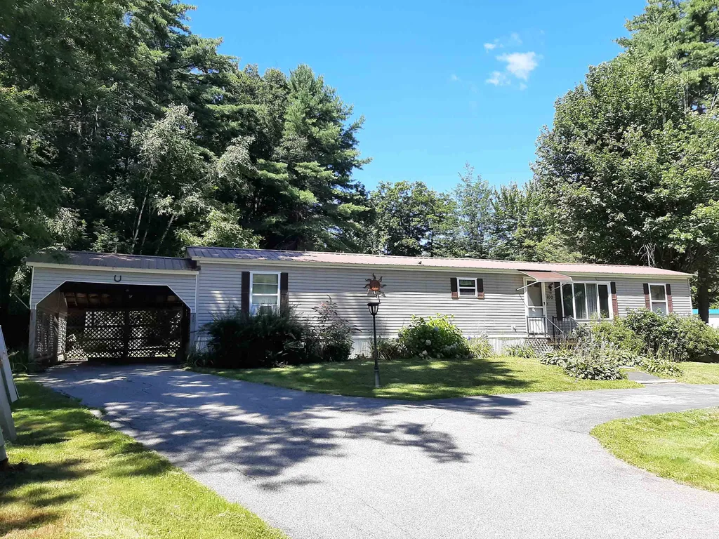 100 Fox Hill Lane Conway NH 03813