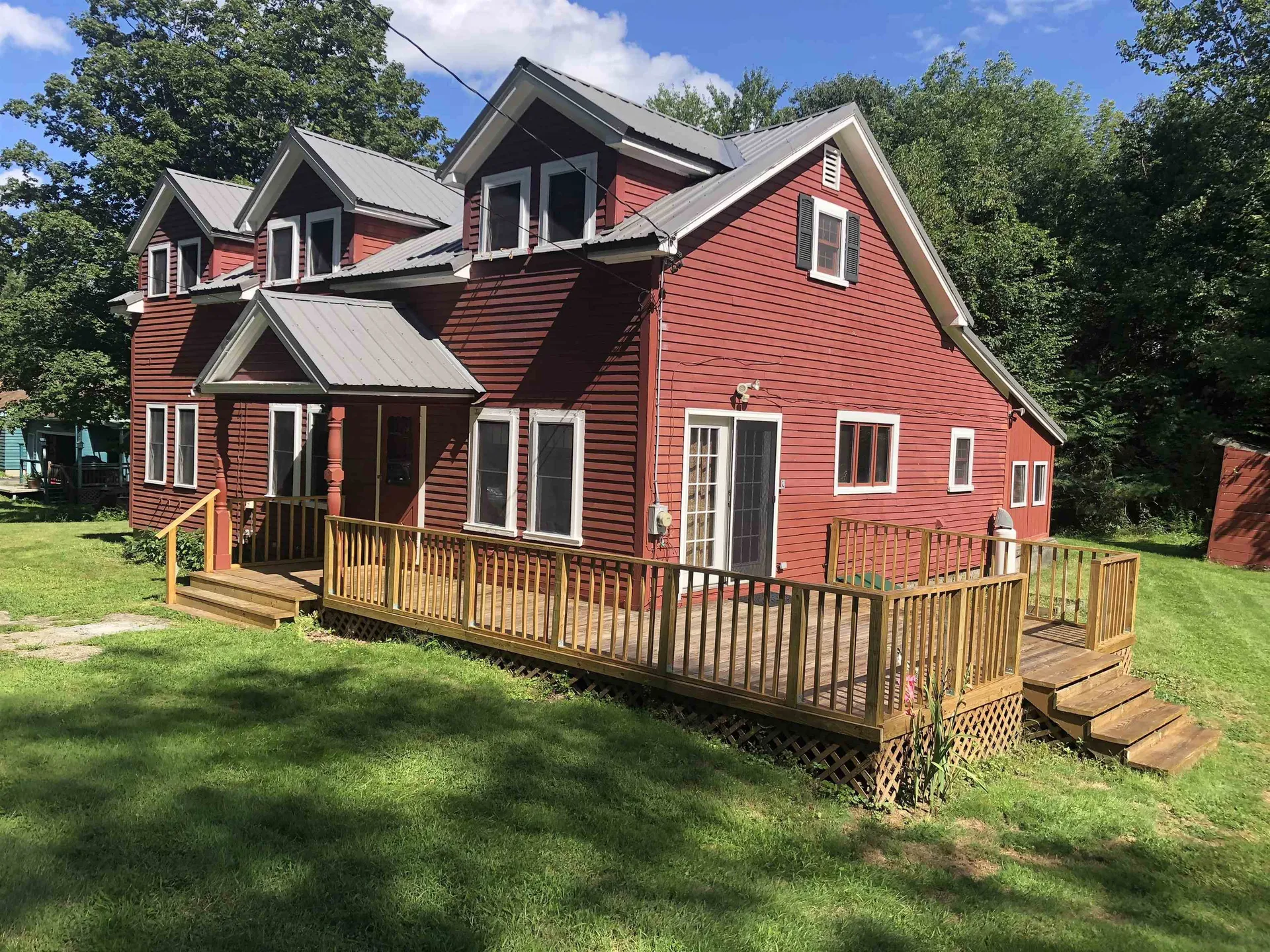 36 Goldfinch Lane Brattleboro VT 05301