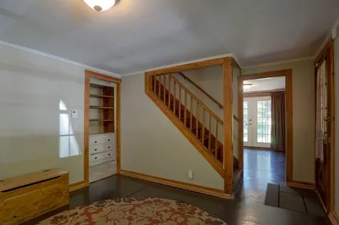 36 Goldfinch Lane Brattleboro VT 05301