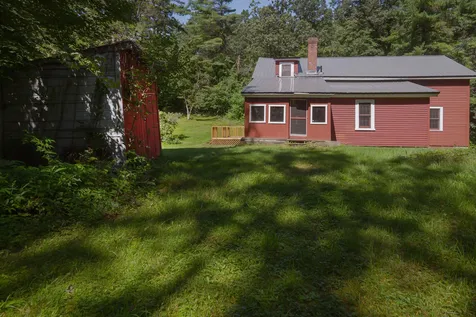 36 Goldfinch Lane Brattleboro VT 05301