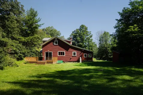 36 Goldfinch Lane Brattleboro VT 05301