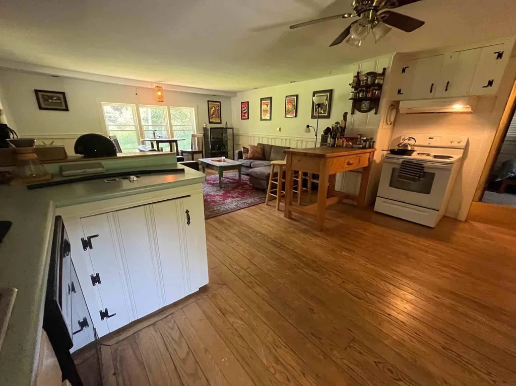 2 Picott Road Kittery ME 03904