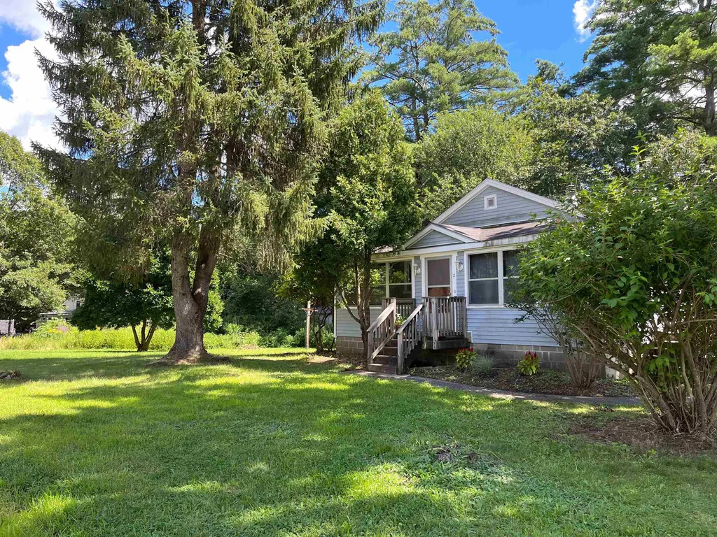 2 Picott Road Kittery ME 03904