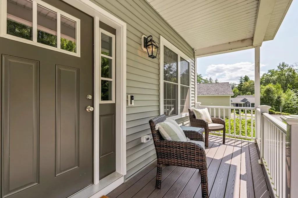 4 Cedar Drive Wolfeboro NH 03894