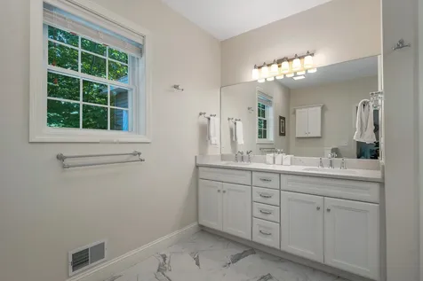 4 Cedar Drive Wolfeboro NH 03894
