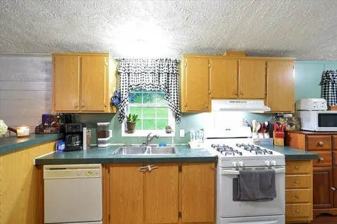 75 Hemlock Hill Drive Huntington VT 05462