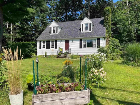 48 Eliot Road Kittery ME 03904