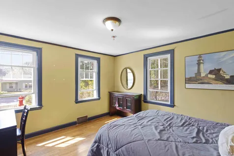 48 Eliot Road Kittery ME 03904