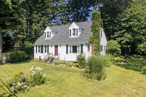 48 Eliot Road Kittery ME 03904