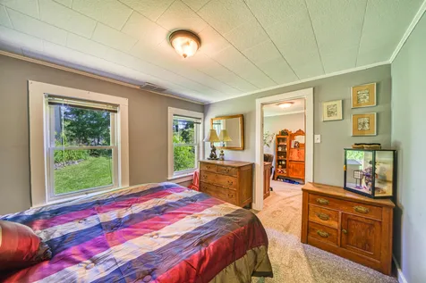 8 School Street Sunapee NH 03782