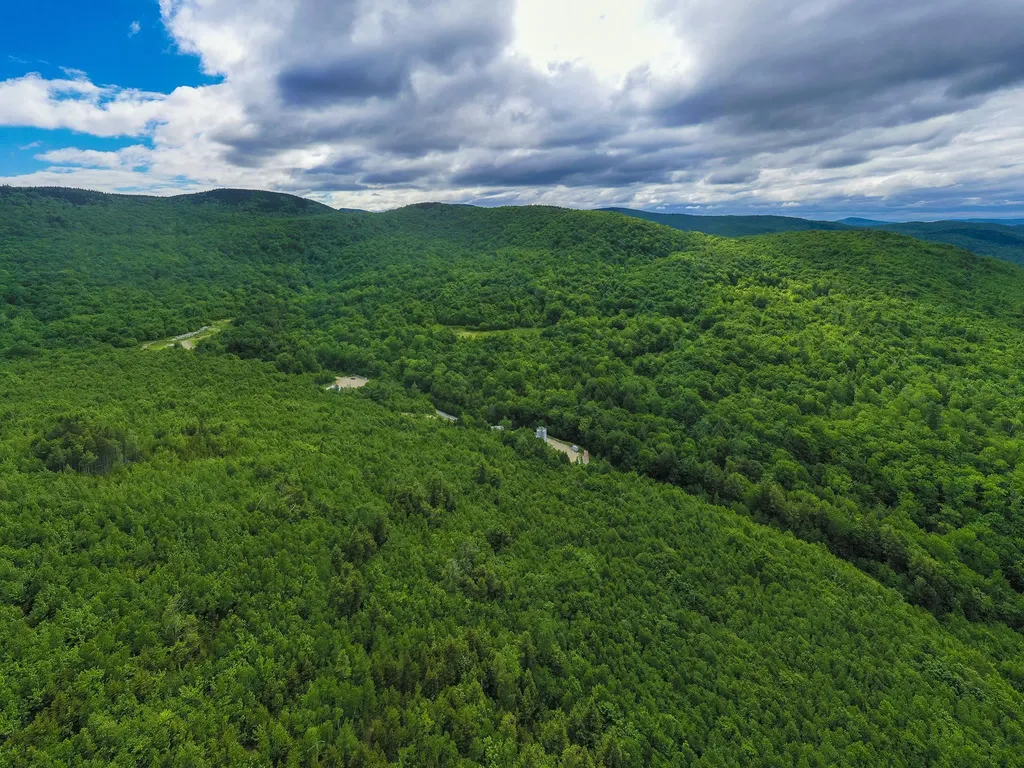 23 Spruce Ridge Road Hebron NH 03241