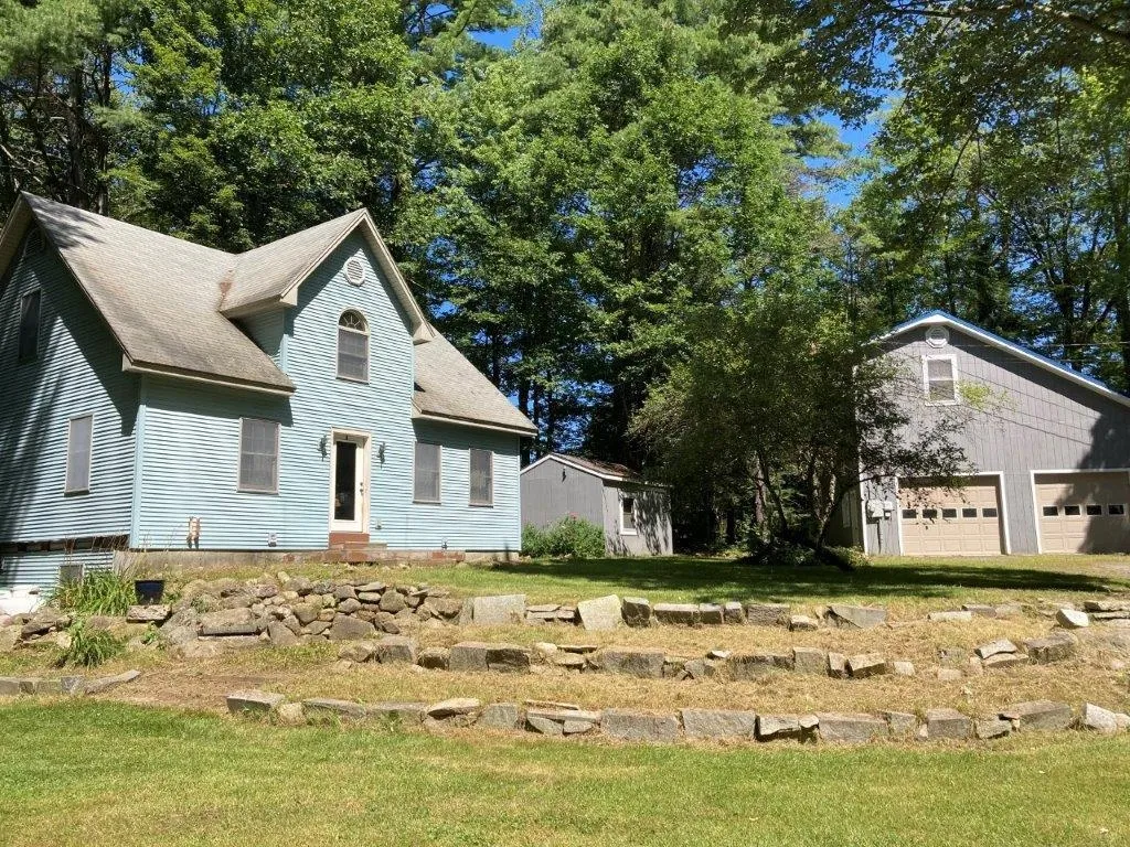 11 Hall Road Canaan NH 03741