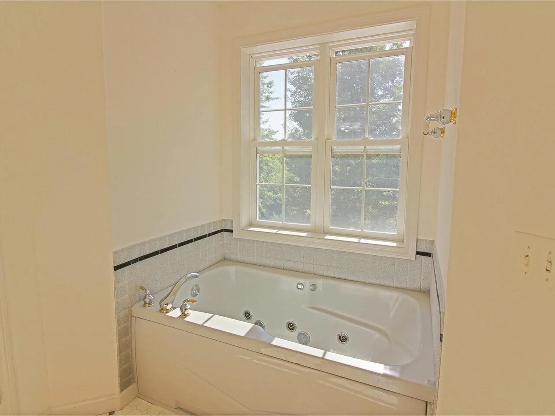 137 Towers Road Essex VT 05452