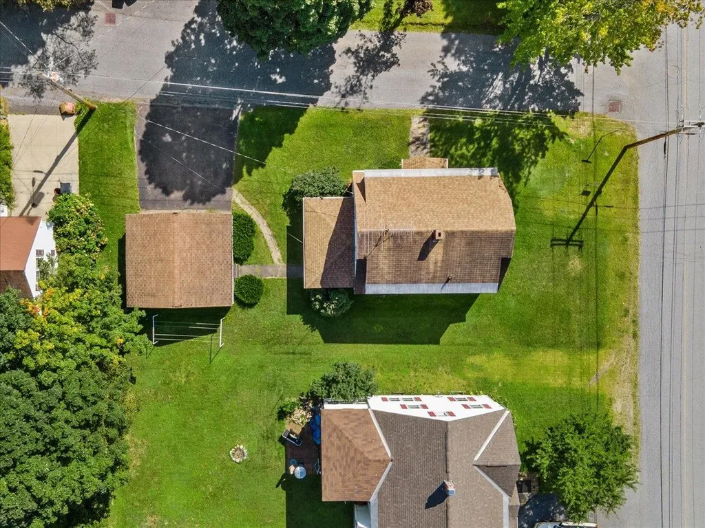 15 East Cherry Avenue Morristown VT 05661