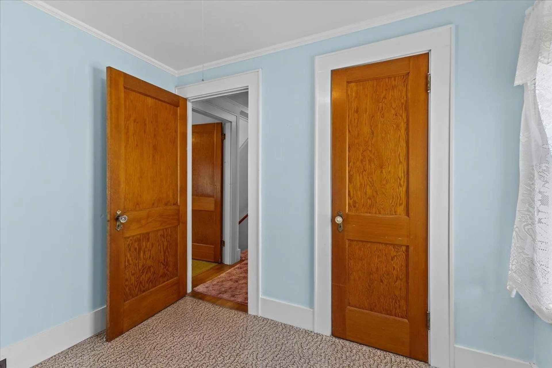 15 East Cherry Avenue Morristown VT 05661